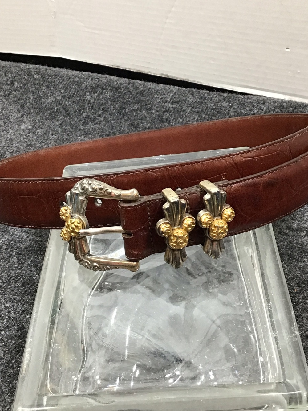 Vintage Brighton Disney Mickey Mouse brown croc embossed belt M